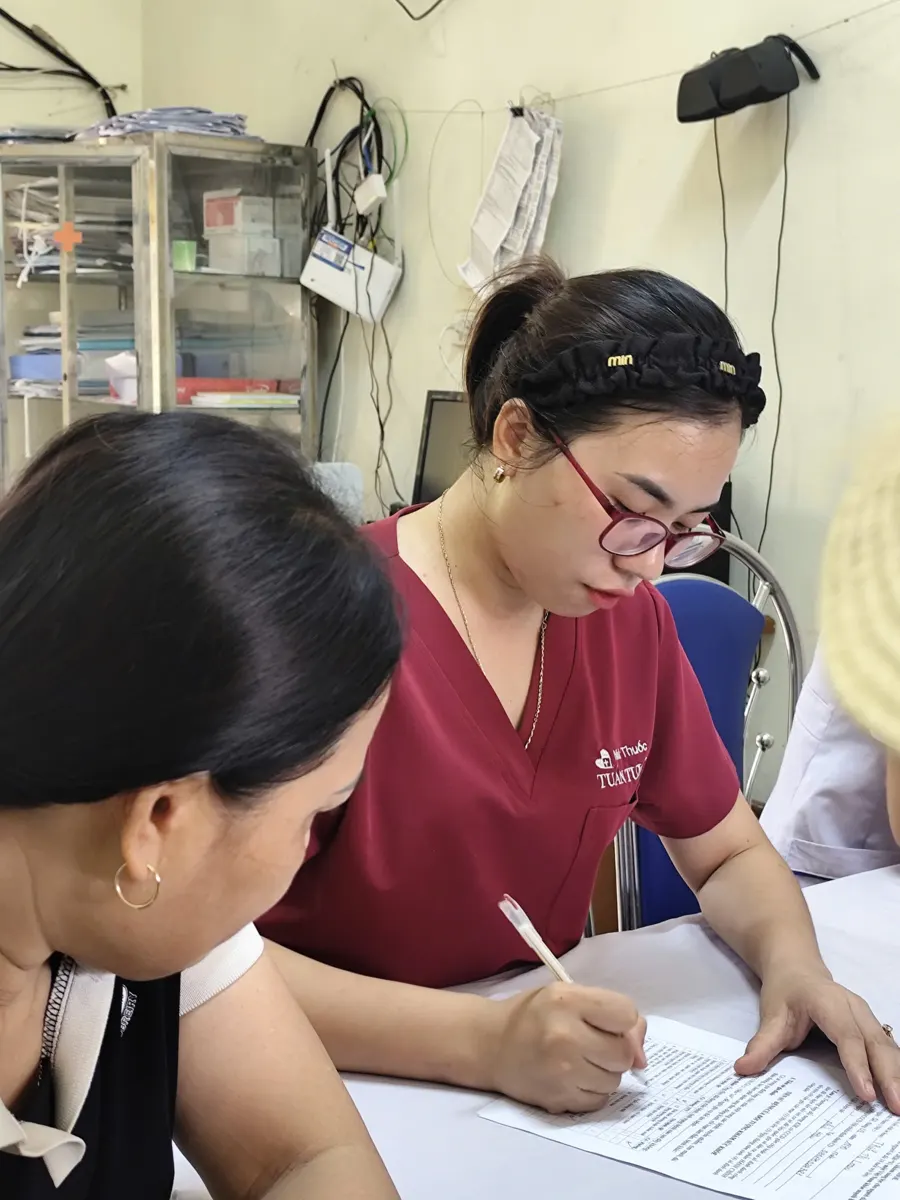 Tư vấn & lập hồ sơ sức khỏe cộng đồng